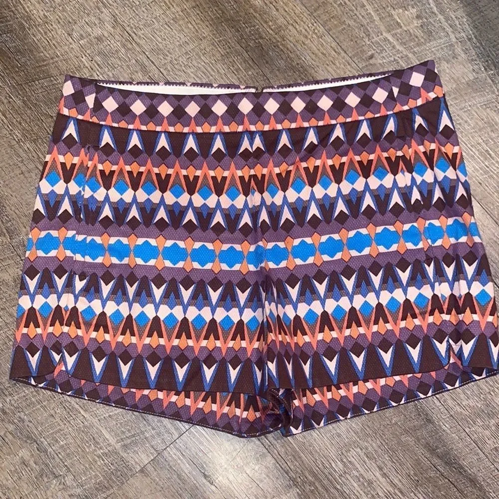 J Crew Geometric Pattern Shorts - Picture 5 of 11